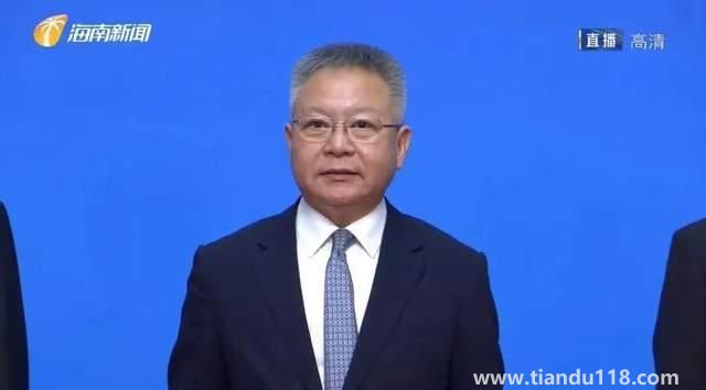 醫(yī)學(xué)博士出身的他當(dāng)選海南省委書記 醫(yī)生出身 曾在上海、教育部工作(圖2)