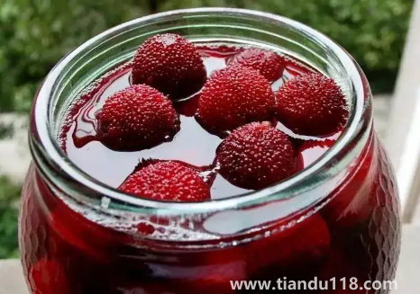 楊梅不洗可以直接泡酒嗎(楊梅酒泡幾個月可以喝)(圖3) 楊梅不洗可以直接泡酒嗎3