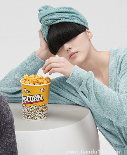 頭罩型干發(fā)帽怎么戴(家里有吹風(fēng)機(jī)還有必要買干發(fā)帽嗎)(圖2) 頭罩型干發(fā)帽怎么戴 2