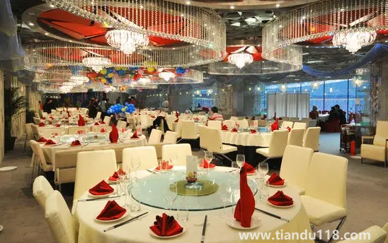 2022年農(nóng)歷8月辦酒席的好日子有哪些（預(yù)定酒席注意什么）