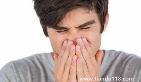 好好的鼻子為什么說堵就堵(為什么早上起床鼻子堵)(圖3) 好好的鼻子為什么說堵就堵3