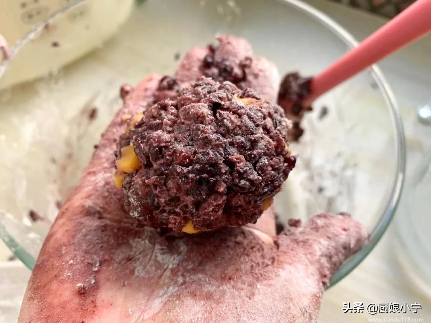 粘豆包的做法(粘豆包怎么做)(圖7) 粘豆包的做法(粘豆包怎么做)(圖7)