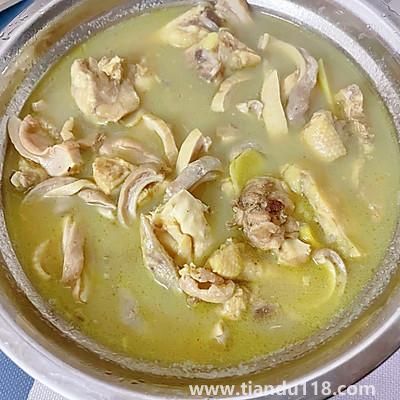 豬肚雞的做法(豬肚雞怎么做)(圖10) 豬肚雞的做法(豬肚雞怎么做)(圖10)