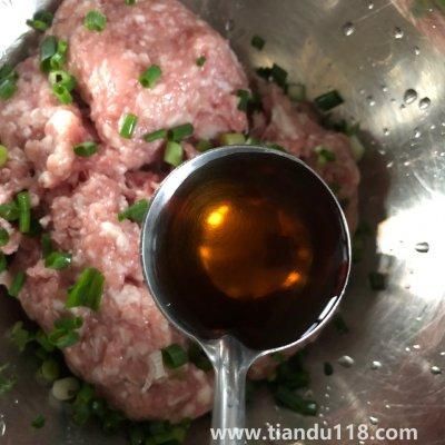 餃子的做法(餃子怎么煮)(圖4) 餃子的做法(餃子怎么煮)(圖4)