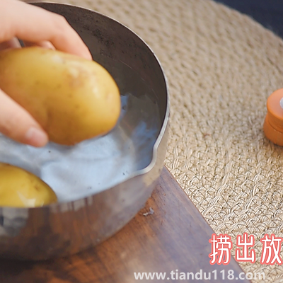 土豆泥的做法(土豆泥怎么做)(圖3) 土豆泥的做法(土豆泥怎么做)(圖3)