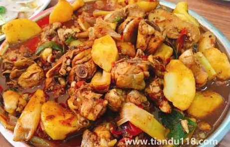 正宗新疆大盤雞的制作方法(大盤雞是什么地方的菜)(圖2) 正宗新疆大盤雞的制作方法2