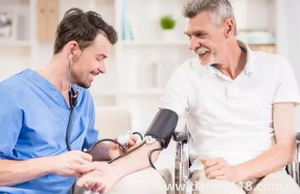 2022大一新生體檢能戴隱形眼鏡嗎(新生體檢不合格一般是什么問題)(圖3) 2022大一新生體檢能戴隱形眼鏡嗎3