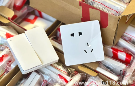 德力西開(kāi)關(guān)插座質(zhì)量怎么樣1