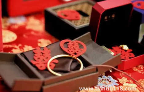 2022年11月14日是訂婚黃道吉日嗎(訂婚要不要選黃道吉日)(圖2) 2022年11月14日是訂婚黃道吉日嗎2