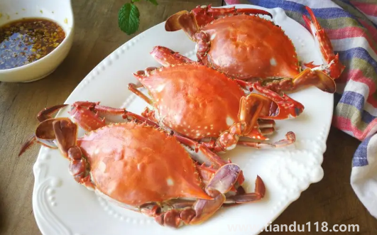 梭子蟹是整個(gè)蒸還是切開蒸(清蒸梭子蟹的做法)(圖1) 梭子蟹是整個(gè)蒸還是切開蒸1