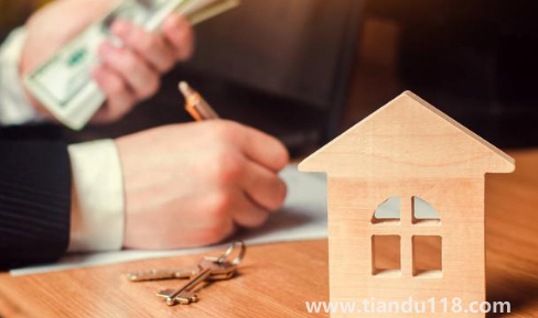 貸款買房利率會(huì)逐年變化嗎（貸款年限長(zhǎng)一點(diǎn)好還是短一點(diǎn)好）