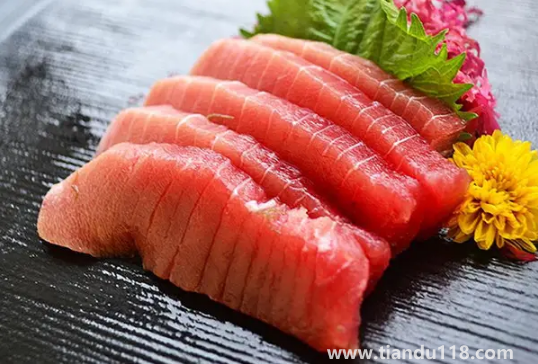 什么是深海魚都包括什么魚(深海魚有寄生蟲嗎)(圖1) 什么是深海魚都包括什么魚1