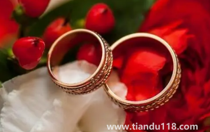 結(jié)婚早上6-7時(shí)出門過(guò)門是幾點(diǎn)(結(jié)婚進(jìn)門出時(shí)間怎么算)(圖2) 結(jié)婚早上6-7時(shí)出門過(guò)門是幾點(diǎn)2