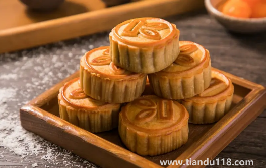 月餅在快遞過程中會不會變質(zhì)(吃月餅要注意什么)(圖3) 月餅在快遞過程中會不會變質(zhì)3