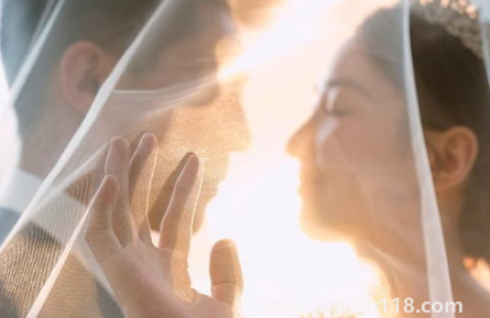 訂婚后多久可以領(lǐng)(訂婚的流程有哪些)(圖3) 訂婚后多久可以領(lǐng)證3