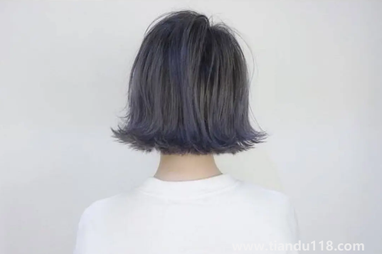 染發(fā)后怎么護理和保養(yǎng)2