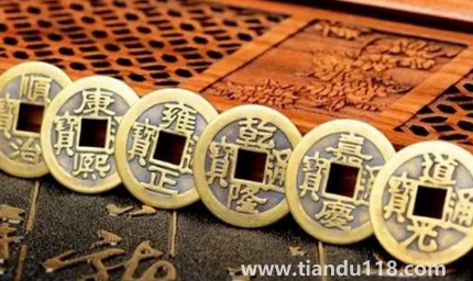 對(duì)門掛五帝錢是不是對(duì)自己不好(怎樣破解對(duì)門鄰居掛五帝錢)(圖3) 對(duì)門掛五帝錢是不是對(duì)自己不好3