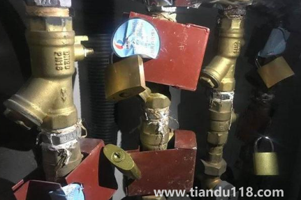 暖氣報(bào)停是不是徹底關(guān)閉入戶閥門(暖氣報(bào)停自己把閥門打開會(huì)影響別人供暖嗎)(圖2) 暖氣報(bào)停是不是徹底關(guān)閉入戶閥門2