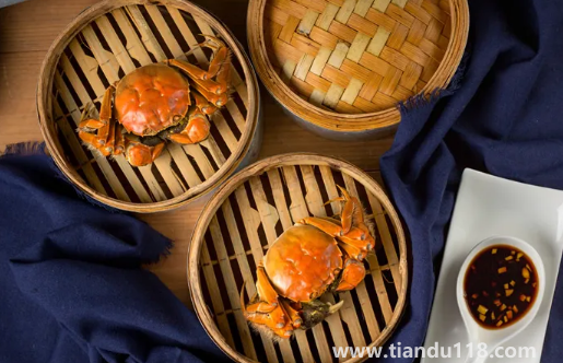 大閘蟹可以二次加熱吃嗎(吃大閘蟹的注意事項(xiàng))(圖3) 大閘蟹可以二次加熱吃嗎3