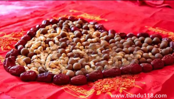 過禮一般幾點(diǎn)合適(過禮女方回禮有什么講究)(圖2) 過禮一般幾點(diǎn)合適2