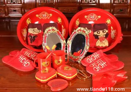 女方陪嫁一定要送家具嗎（女方陪嫁物品清單有哪些）