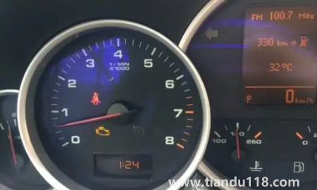 汽車水龍頭標志亮黃燈對車有影響嗎(汽車水龍頭標志亮了還能開嗎)(圖2) 汽車水龍頭標志亮黃燈對車有影響嗎2