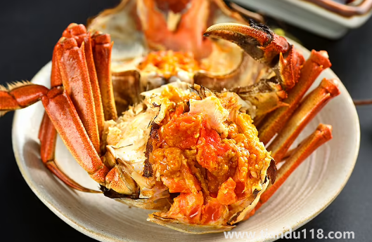 蟹蒸出來(lái)怎么蟹黃變黑了（蒸螃蟹的做法）