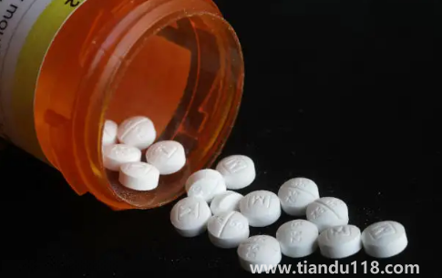 止痛藥吃多了影響月經(jīng)嗎（一個(gè)月吃一次布洛芬有影響嗎）