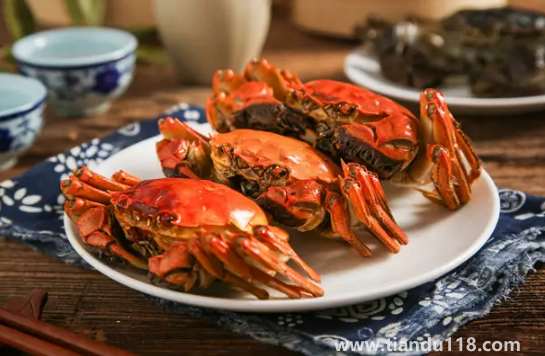 空氣炸鍋做螃蟹幾分鐘熟（吃螃蟹的注意事項）