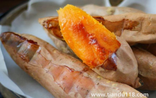 空氣炸鍋烤紅薯一次能烤幾個(gè)(空氣炸鍋烤紅薯怎么做)(圖3) 空氣炸鍋烤紅薯一次能烤幾個(gè)3