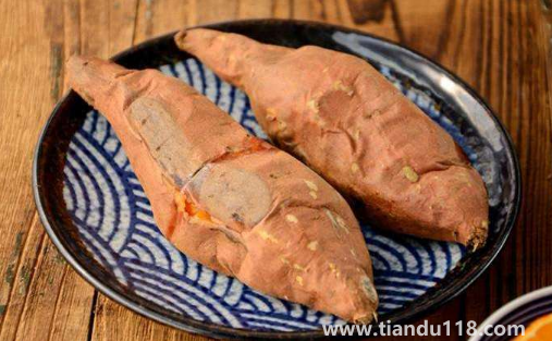 空氣炸鍋烤紅薯能放滿嗎（空氣炸鍋烤紅薯幾分鐘多少溫度）