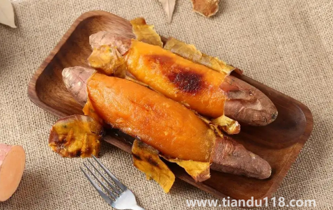 空氣炸鍋烤紅薯能放滿嗎(空氣炸鍋烤紅薯幾分鐘多少溫度)(圖2) 空氣炸鍋烤紅薯能放滿嗎2