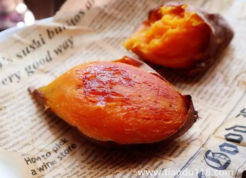 空氣炸鍋烤紅薯用什么紅薯好（空氣炸鍋烤紅薯的做法）