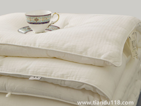 大豆纖維被用久了會(huì)不會(huì)坨一塊(大豆被如何保養(yǎng)用的更久)(圖2) 大豆纖維被用久了會(huì)不會(huì)坨一塊2