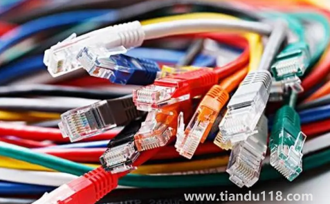 三個臥室有必要都留網(wǎng)線嗎(臺式電腦不想拉網(wǎng)線怎么上網(wǎng))(圖1) 三個臥室有必要都留網(wǎng)線嗎1