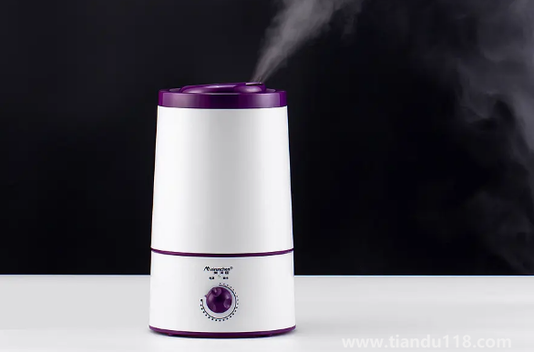 秋天晚上睡覺可以開加濕器嗎(秋季加濕器使用注意事項)(圖2) 秋天晚上睡覺可以開加濕器嗎2