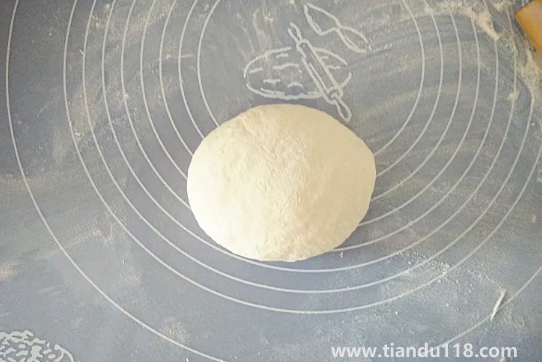 用白糖發(fā)面大概多長時(shí)間(發(fā)面的技巧)(圖2) 用白糖發(fā)面大概多長時(shí)間2