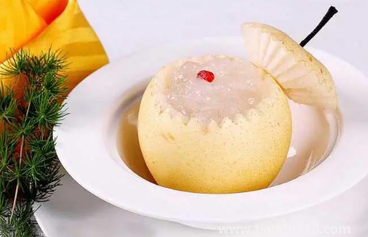 冰糖燉雪梨放多少冰糖合適(燉冰糖雪梨要去皮嗎)(圖3) 冰糖燉雪梨放多少冰糖合適3