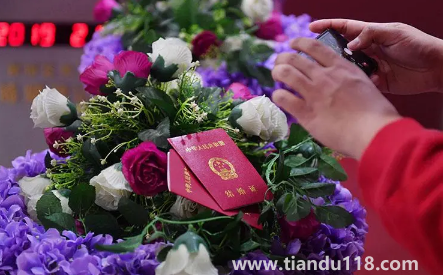 生肖虎2023年1月領(lǐng)證好不好(結(jié)婚領(lǐng)證需要選好日子嗎)(圖3) 生肖虎2023年1月領(lǐng)證好不好3