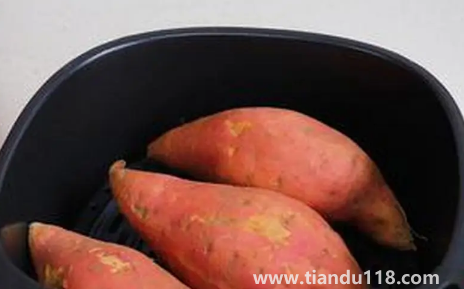 空氣炸鍋烤煙薯需要先將煙薯煮熟再烤嗎(空氣炸鍋能烤整個(gè)紅薯嗎)(圖2) 空氣炸鍋烤煙薯需要先將煙薯煮熟再烤嗎2