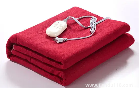 電熱毯高溫和低溫各多少度（如何正確使用電熱毯）